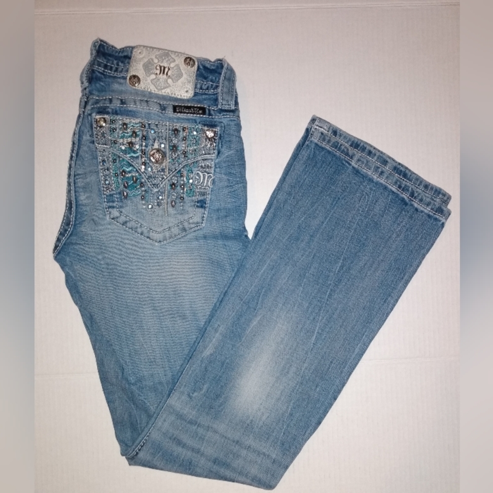 Miss Me Signature Bootcut Blue Jeans Size 28